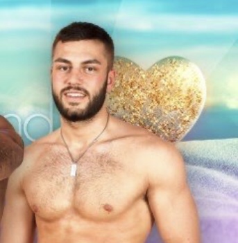 Love Island: Connagh and Finley make themselves at home