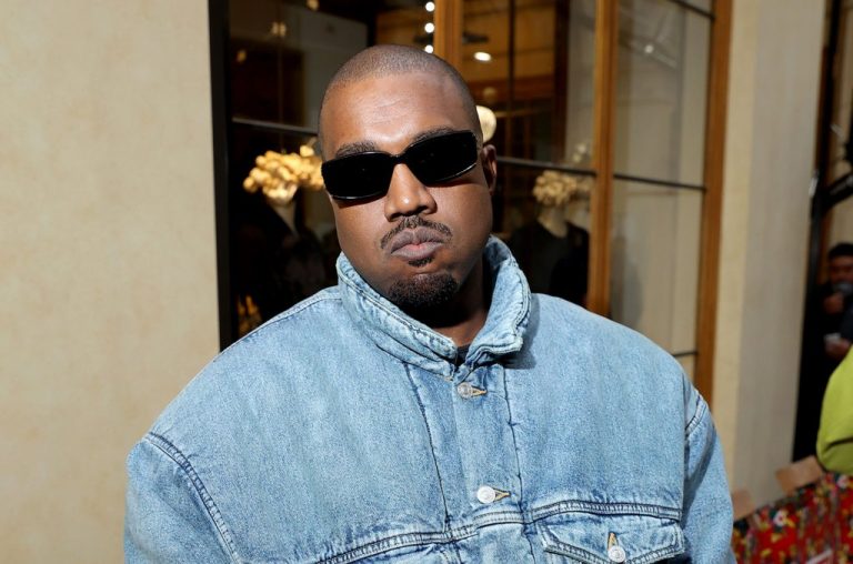 Kanye West tells Billie Eilish to apologise to Travis Scott