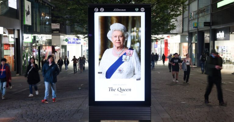 Manchester Commemorates the Late Her Majesty Queen Elizabeth II